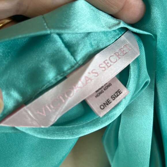 Victoria's Secret Short Silky Robe Long Sleeve Attached Belt Pockets Aqua/Teal - Picture 7 of 9